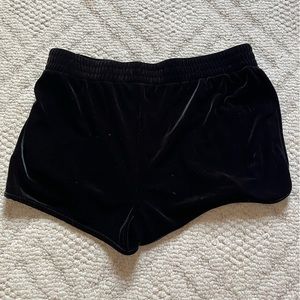Mossimo Women’s Large Black Velvet Shorts